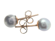 Jewellery, Earrings one pair 18K 1,5g with pearls Ø6,6mm, stoppers not i gold, in auction: Pawn – Tuesday 21 January 2020