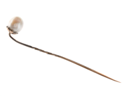Lot, Miscellaneous tie pin 18K 1,5g 5,5cm with pearl, somewhat skew, in auction: Pawn – Tuesday 21 January 2020