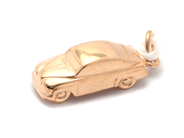 Jewellery, Pendant car 18K 1,0g L:20mm, in auction: Pawn – Tuesday 21 January 2020