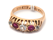 Jewellery, Ring 18K 4,5g Ø16 with stones from 1953, in auction: Pawn – Tuesday 21 January 2020