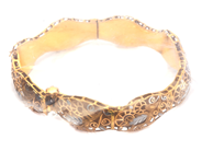 Lot, Bangle 21K 23,4g defect , in auction: Pawn – Tuesday 21 January 2020