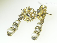 Jewellery, EARRINGS, 18K gold with pearls and diamonds. antique., in auction: Christmas – Saturday 14 December 2002