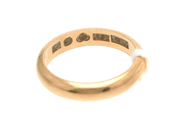 Lot, Ring 18K 3,8g Ø15¾ engraved, in auction: Pawn – Tuesday 21 April 2020