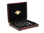 Miscellaneous, Coin similar items 16 items 24K 18,2g gold coin i plastic box i wooden case, Världens Minsta Gold coin, in auction: Pawn – Tuesday 21 April 2020