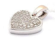Jewellery, Pendant 18K 3,1g white gold with diamonds 42xca0,005ct, in auction: Pawn – Tuesday 21 April 2020