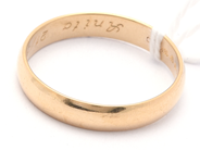 Lot, Ring 18K 3,4g engraved, in auction: Pawn – Tuesday 21 April 2020