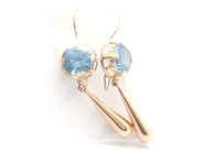 Lot, Earrings 14K 4,1g with stone, in auction: Pawn – Tuesday 21 April 2020
