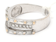Lot, Ring 18K 6,6g Ø19 with stones, one missing, in auction: Pawn – Tuesday 21 April 2020