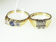 Jewellery, 2 RINGS, 18K gold with synthetic stones. ringsize 17 3/4 resp 18 1/2 mm., in auction: Christmas – Saturday 14 December 2002