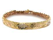 Lot, Bracelet 18K 32,8g defect, in auction: Pawn – Tuesday 2 June 2020