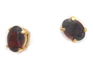 Jewellery, Earrings one pair 18K 1,7g with red stones, in auction: Pawn – Tuesday 16 June 2020