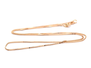 Jewellery, Chain Box-chain 18K 3,2g 42,4cm width: 0,9mm, in auction: Pawn – Tuesday 16 June 2020