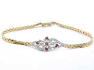Lot, Bracelet 14K double-dyed 6,9g 18,3cm, with red stones and diamonds 14xca0,005ct, in auction: Pawn – Tuesday 16 June 2020