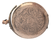 Lot, Lot of gold with small non-precious knob 9K brv 3,7g, in auction: Pawn – Tuesday 16 June 2020
