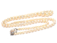 Jewellery, Pearl necklace graduated pearls Ø3,4mm-7,5mm clasp S835 50cm brv 14,7g, in auction: Pawn – Tuesday 16 June 2020