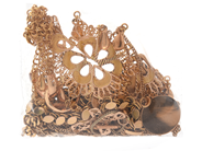 Lot, Lot of gold with stones defect damaged 18K brv 88,6g, in auction: Pawn – Tuesday 16 June 2020