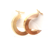 Lot, Earrings one pair 18K 1,8g scratched , in auction: Pawn – Tuesday 8 September 2020