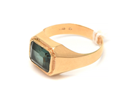 Lot, Gentleman´s ring 18K 4,2g Ø18 1/2 scratched with stone , in auction: Pawn – Tuesday 8 September 2020