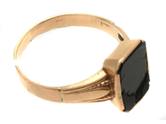Lot, Ring, defect with stone 18K brv 2,8g, in auction: Pawn – Tuesday 8 September 2020
