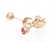 Jewellery, Earrings one pair with stone 14K brv 0,5g, in auction: Pawn – Tuesday 8 September 2020