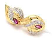 Lot, Earrings one pair 18K 4,1g, missing stoppers, in auction: Pawn – Tuesday 8 September 2020
