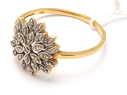 Lot - Ring 18K 3,3g Ø20 double-dyed with diamonds tot.ca0,13ct (somewhat skew i ringshank) - View 1