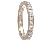 Jewellery, ETERNITY RING, 18K white gold, in auction: Lilla jewellery – Thursday 22 October 2020