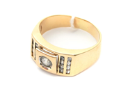 Jewellery, Ring 18K 8,8g Ø18, with white stones, in auction: Pawn – Tuesday 2 March 2021