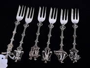 Silverware, Pastry forks 6 items S830 84,6g approx 125mm with different motif, in auction: Pawn – Tuesday 17 August 2021