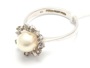 Jewellery, Ring 18K 4,4g Ø17¼ with diamonds 8xca0,01ct , in auction: Pawn – Tuesday 31 August 2021