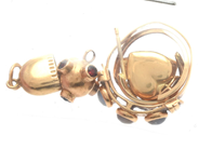Lot, Lot of gold 18K 5,1g damaged , in auction: Pawn – Tuesday 31 August 2021