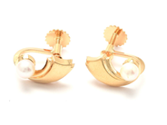 Jewellery, Earrings, one pair 18K brv 2,2g height:13mm, in auction: Pawn – Tuesday 11 January 2022