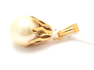 Jewellery, Pendant 18K brv 1,1g height:15mm, with pearl, in auction: Pawn – Tuesday 11 January 2022