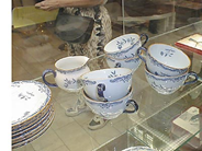 Pawnitems, 6 copper with dish, 1 kaffefat, in auction: Pawn – Saturday 9 August 2003