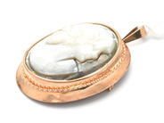 Lot, Pendant/brooch 14K 4,4g with cameo height: 3,6cm width: 2,3cm, in auction: Pawn – Tuesday 29 March 2022
