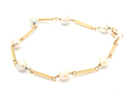 Jewellery, Bracelet 18K 7,5g with cultured pearls Ø6mm length: 20,5cm springring, in auction: Pawn – Tuesday 29 March 2022