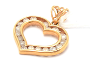 Lot, Pendant 21K heart 2,6g with stones, height: 25mm width: 21mm, in auction: Pawn – Tuesday 29 March 2022