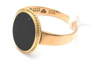 Lot - Ring 18K 3,7g Ø18¾ with scratched stone, skew - View 1