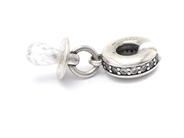 Jewellery, Charm Pandora S925 2,9g with stones, in auction: Pawn – Tuesday 30 August 2022
