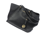 Accessories, Michael Cross bag 31x25x15cm signs of wear, in auction: Pawn – Tuesday 30 August 2022