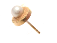 Lot, Earring odd 14K 1,0g with pearl, missing stopper, in auction: Pawn – Tuesday 20 September 2022