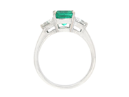 Jewellery - THREE STONE RING, 18K white gold - View 3