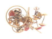 Lot, Lot of gold 18K 9,7g damaged, with stones, in auction: Pawn – Tuesday 7 March 2023