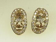 Jewellery, EARRINGS, 18K weight 7,5 g with brilliant-cut diamonds tot. approx 1.20 ct white and brown clips, in auction: Modern – Saturday 17 January 2004