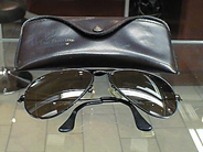 Accessories, SUNGLASSES, Ray Ban, in auction: Modern – Saturday 17 January 2004