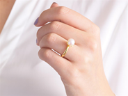 Jewellery - PEARL RING, 18K gold - View 2