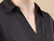 Jewellery - LETTER PENDANT, letter C - View 2