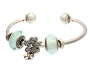 Jewellery, PANDORA, bangle, in auction: Lilla jewellery – Tuesday 26 August