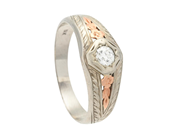 Jewellery, SOLITAIRE RING, 18K white gold / gold, in auction: Classic – Saturday 30 August