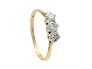 Jewellery, THREE STONE RING, 18K gold/white gold, in auction: General – Tuesday 16 September